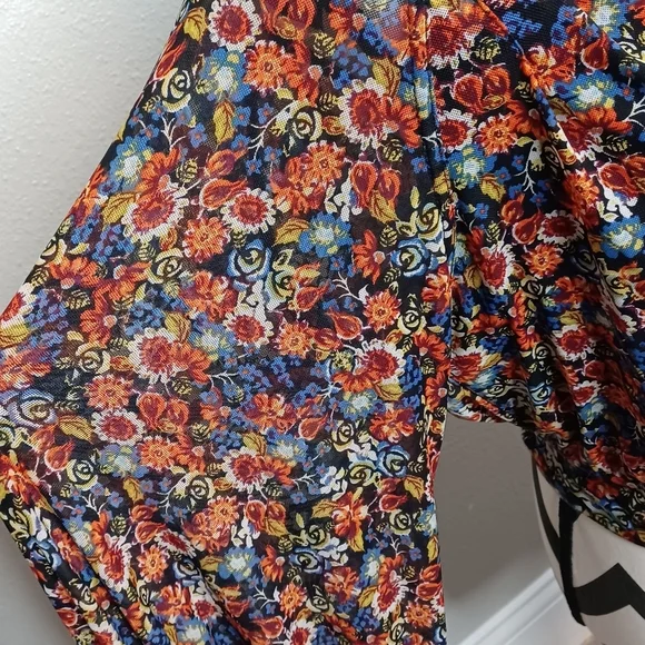 Free People All Dolled Up Sz S Boho Whimsigoth Dark Floral Mesh Blouse - Picture 6 of 14